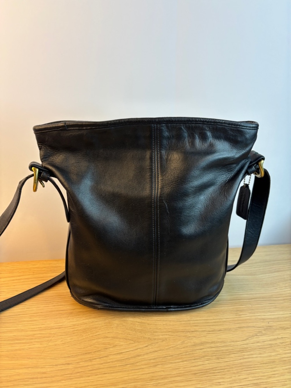 Vintage Coach Bleecker Bucket Bag (Style #4153) in black leather. - Picture 5 of 16